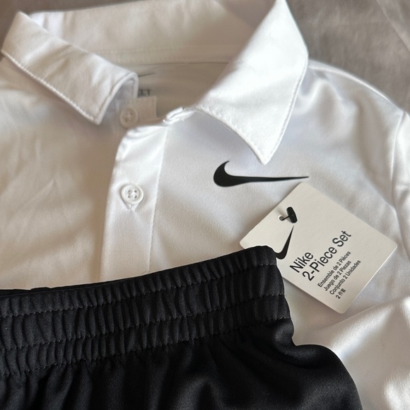 Nike Shorts and Polo Shirt set - Picture 3 of 5